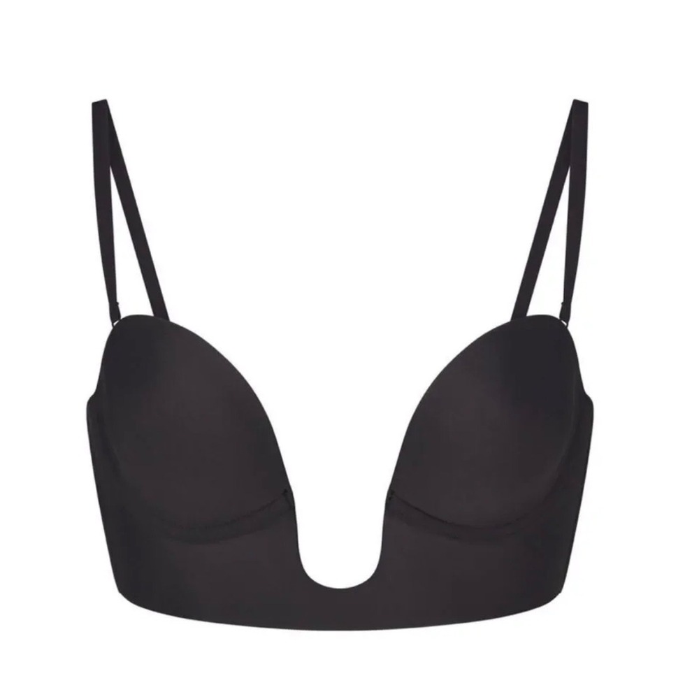 SKIMS Deep V Plunge Bra Onyx Black Size XXS  NWT
